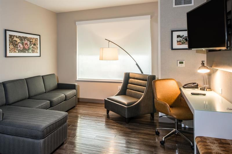 Cambria Hotel & Suites Anaheim Resort Area Экстерьер фото